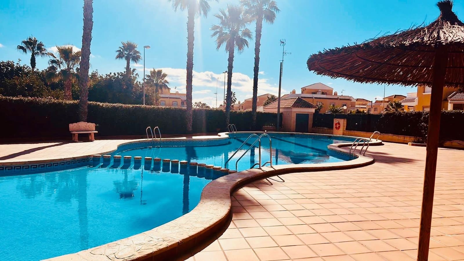 3 bedroom Villa for sale in Dona Pepa with pool garage - € 315,000 (Ref: 9883712)