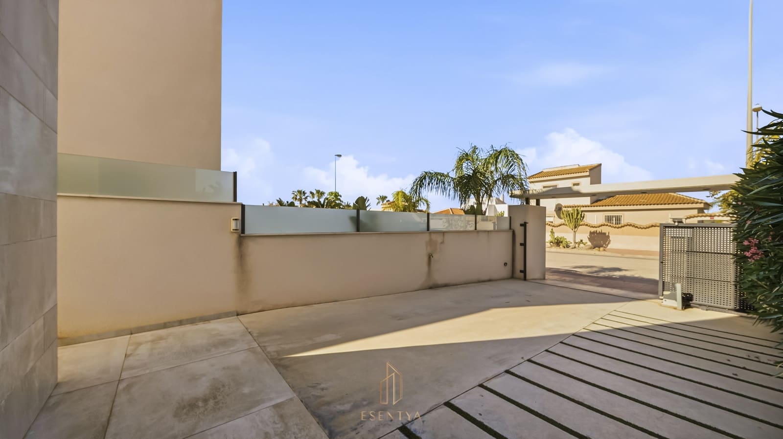 Chalet de 4 habitaciones en Ciudad Quesada en venta con piscina garaje - 729.000 € (Ref: 9890630)