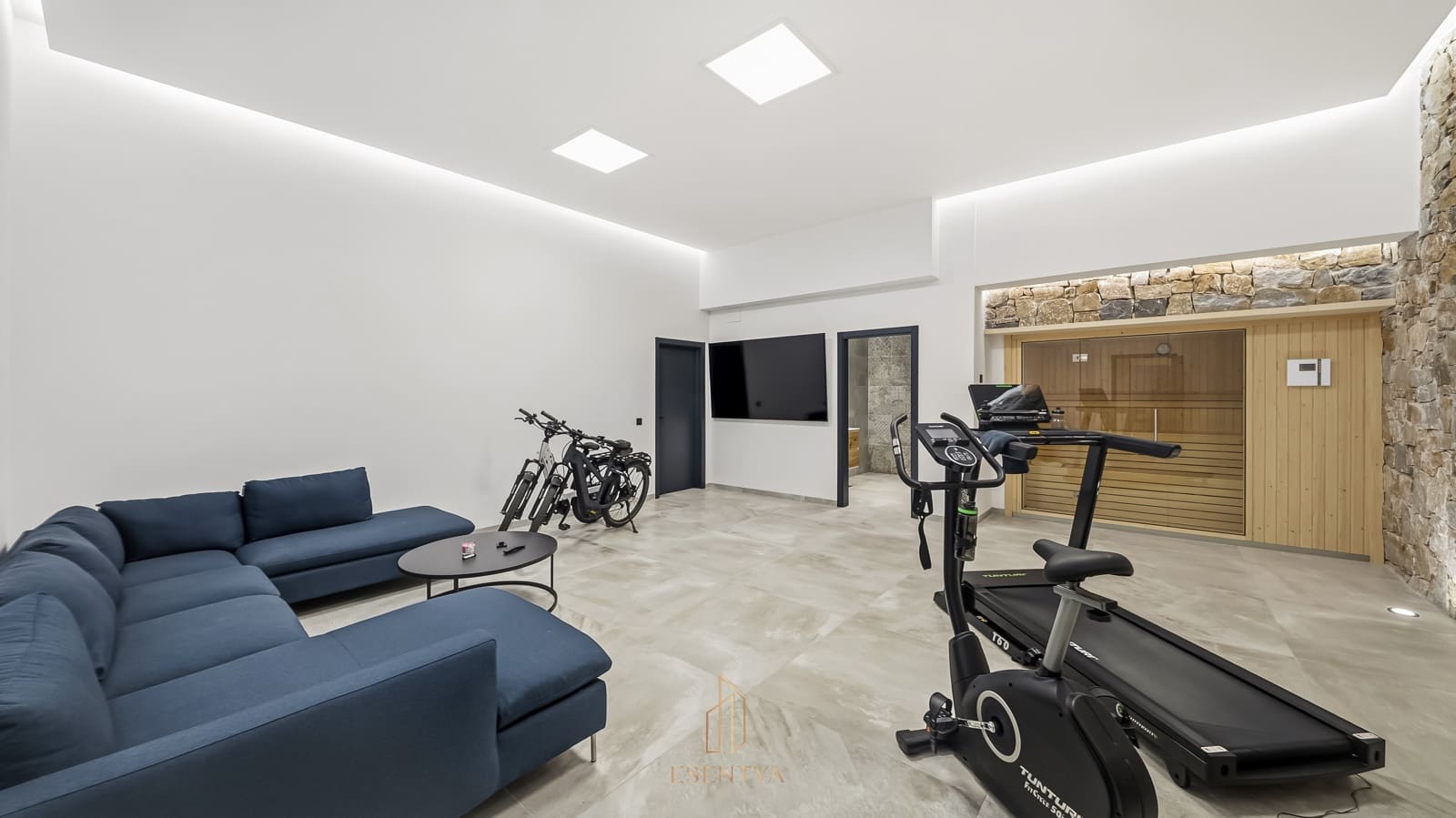 Chalet de 4 habitaciones en Ciudad Quesada en venta con piscina garaje - 729.000 € (Ref: 9890630)