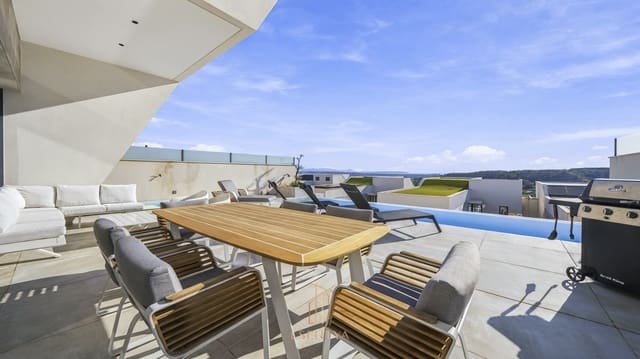 4 Zimmer Villa zu verkaufen in Ciudad Quesada, Rojales mit Pool Garage - 699.000 € (Ref: 9890630)