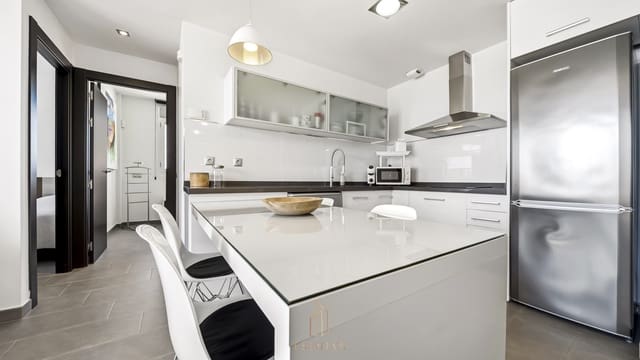 2 bedroom Apartment for sale in Los Europeos, Torrevieja with pool garage - € 385,500 (Ref: 9911875)
