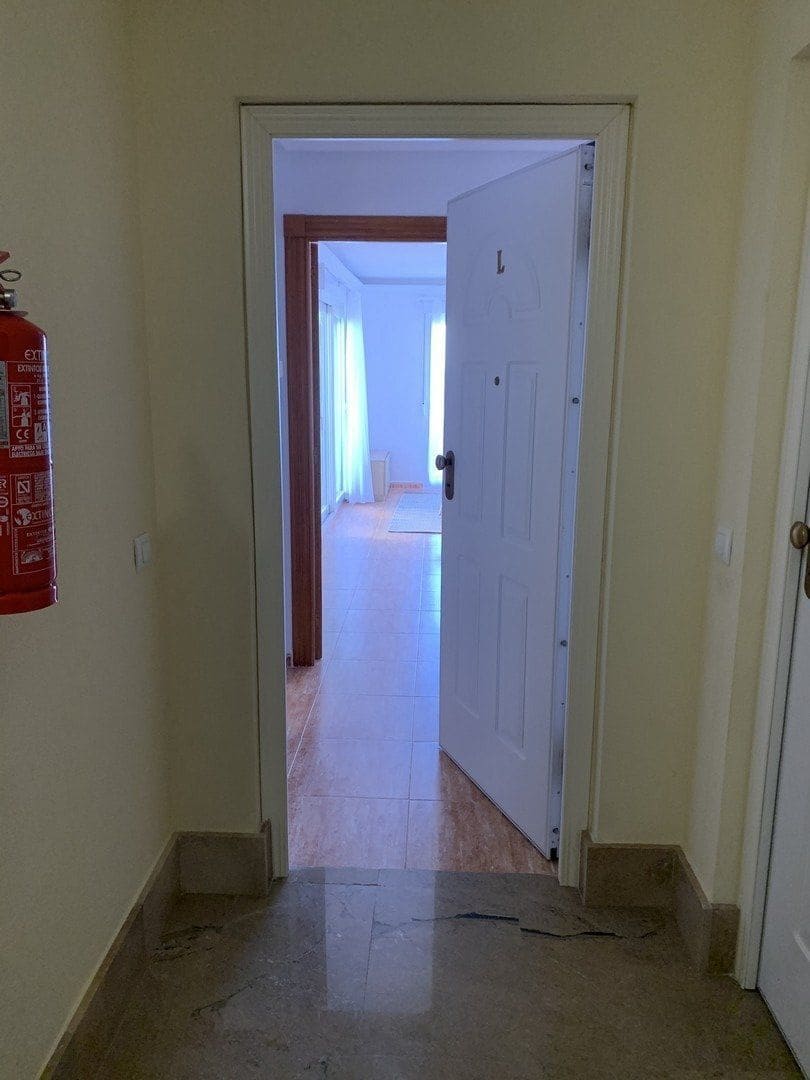 3 chambre Appartement à vendre à La Manga del Mar Menor avec piscine garage - 254 000 € (Ref: 9985385)