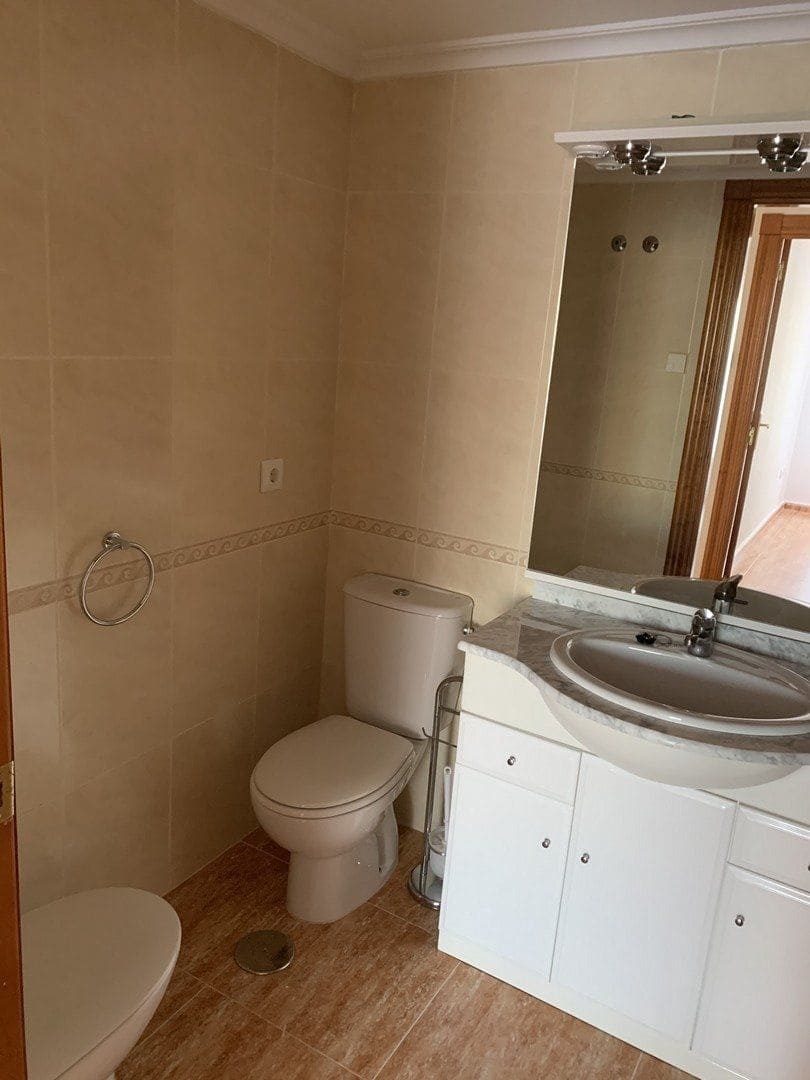 3 chambre Appartement à vendre à La Manga del Mar Menor avec piscine garage - 254 000 € (Ref: 9985385)
