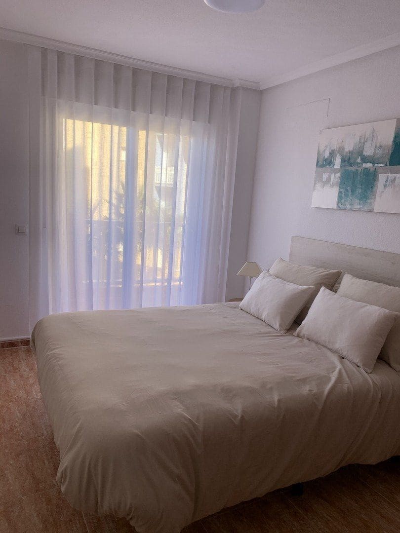 3 chambre Appartement à vendre à La Manga del Mar Menor avec piscine garage - 254 000 € (Ref: 9985385)