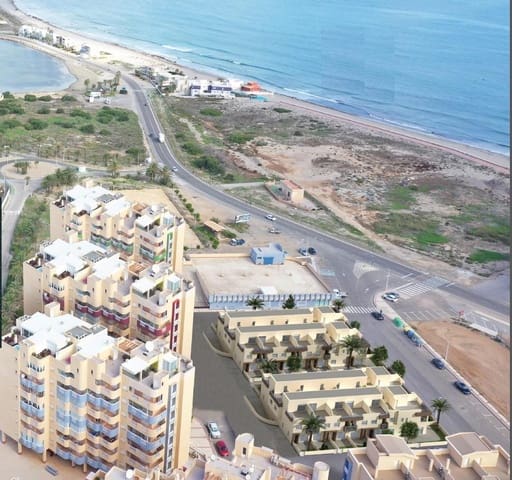 2 soverom Rekkehus til salgs i La Manga del Mar Menor med svømmebasseng garasje - € 260 560 (Ref: 9985391)