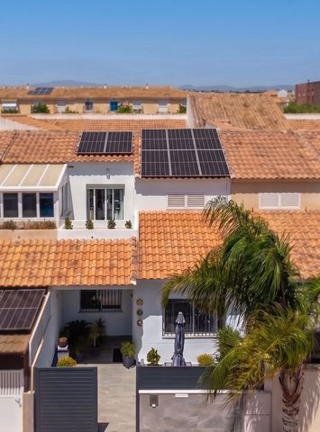 3 slaapkamer Finca/Landhuis te koop in Centro, Los Alcázares met garage - € 285.000 (Ref: 9985414)