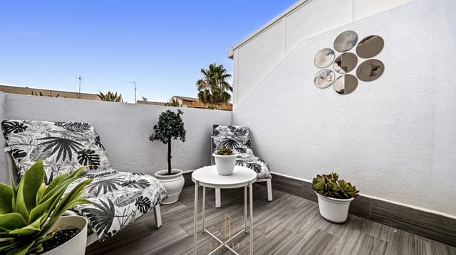 3 soverom Finca/Herregård til salgs i Centro, Los Alcázares med garasje - € 285 000 (Ref: 9985414)