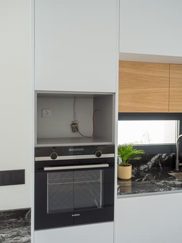 3 soveværelse Villa til salg i San Pedro del Pinatar ciudad, San Pedro del Pinatar med swimmingpool garage - € 489.000 (Ref: 9985508)