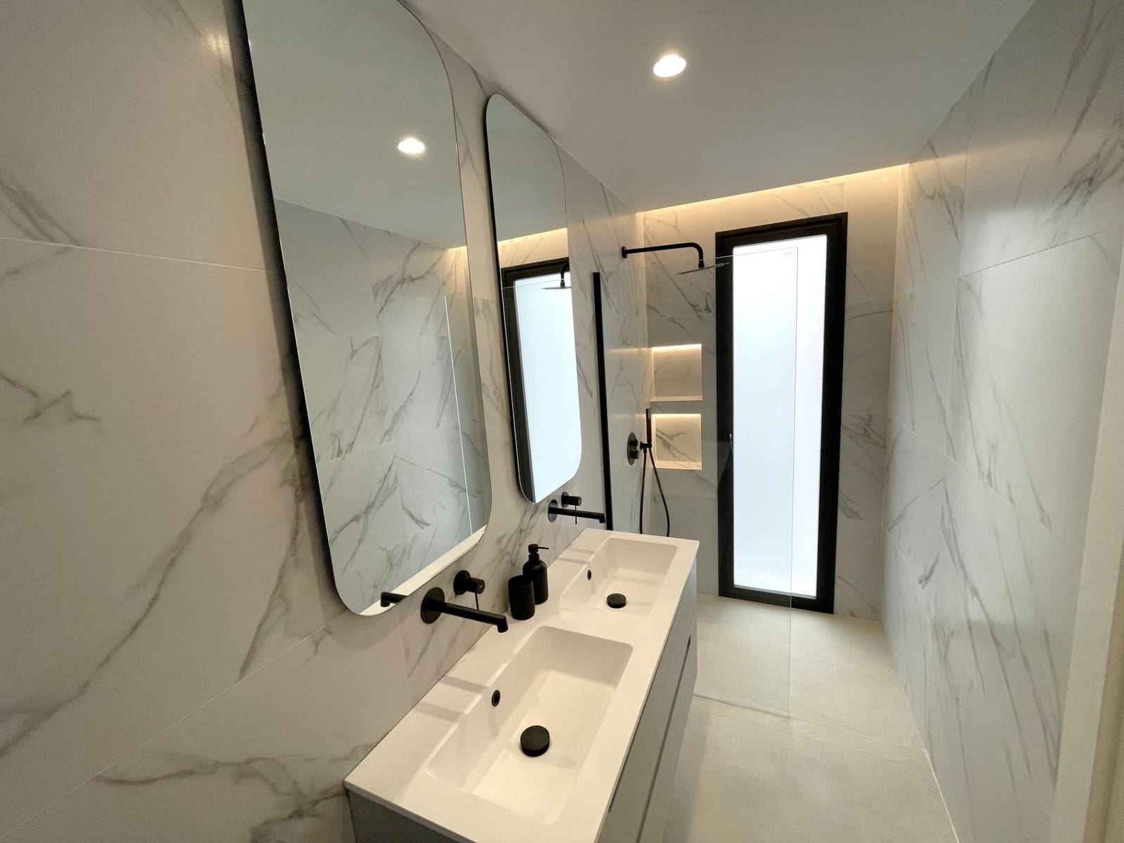 3 sypialnia Willa na sprzedaż w Molina de Segura z basenem garażem - 519 000 € (Ref: 9985518)