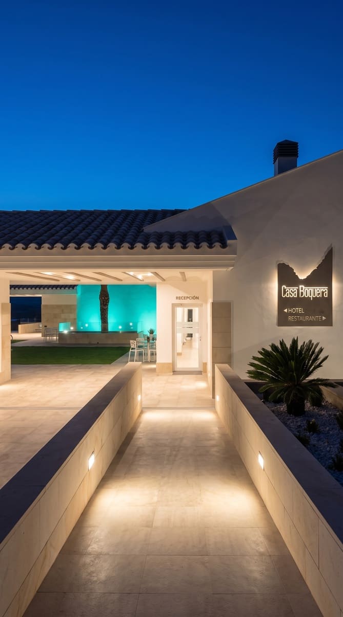 14 sovrum Villa till salu i Yecla med pool garage - 1 700 000 € (Ref: 9985560)