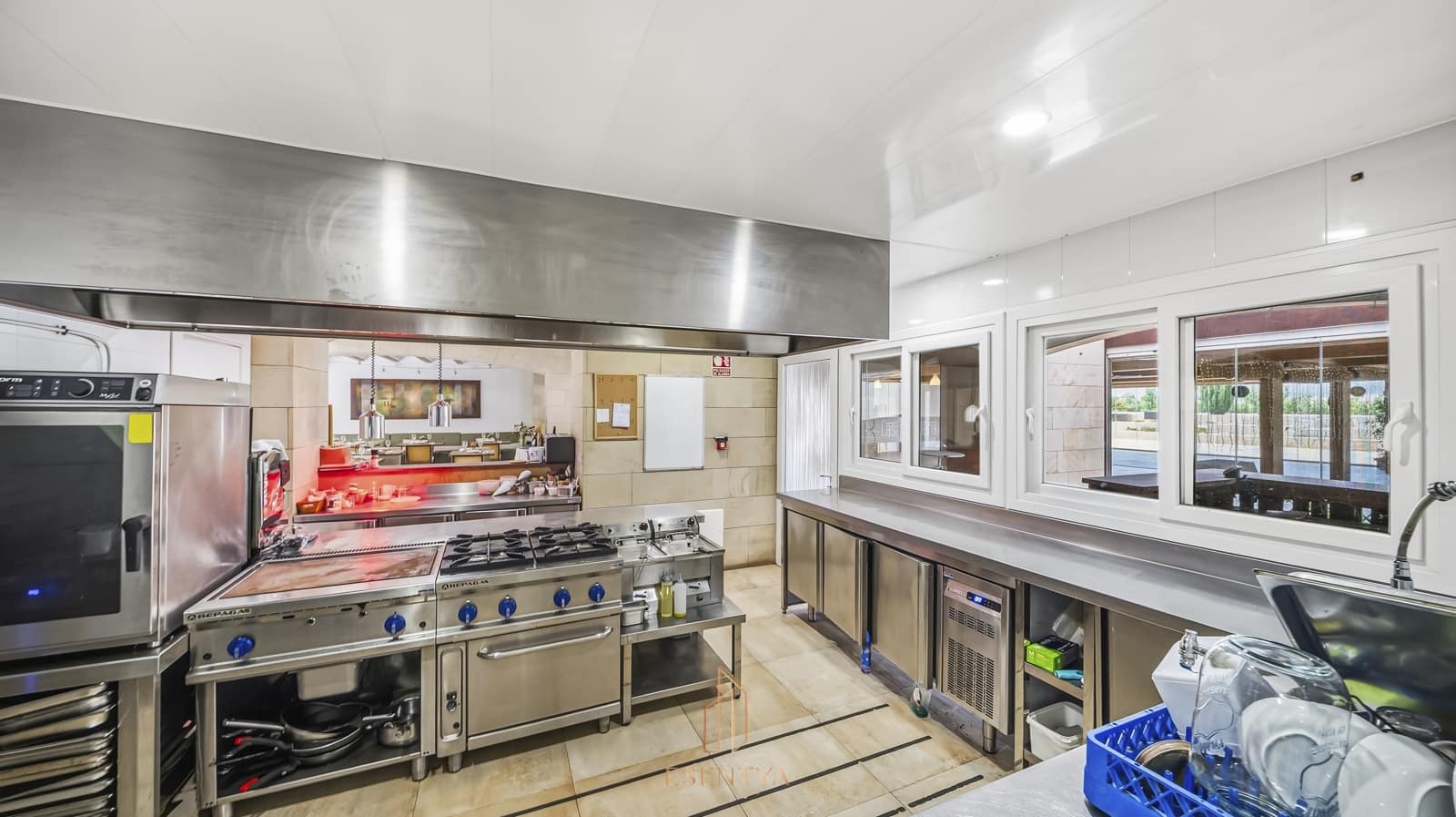 14 sovrum Villa till salu i Yecla med pool garage - 1 700 000 € (Ref: 9985560)