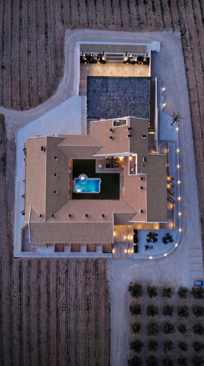14 sovrum Villa till salu i Yecla med pool garage - 1 700 000 € (Ref: 9985560)