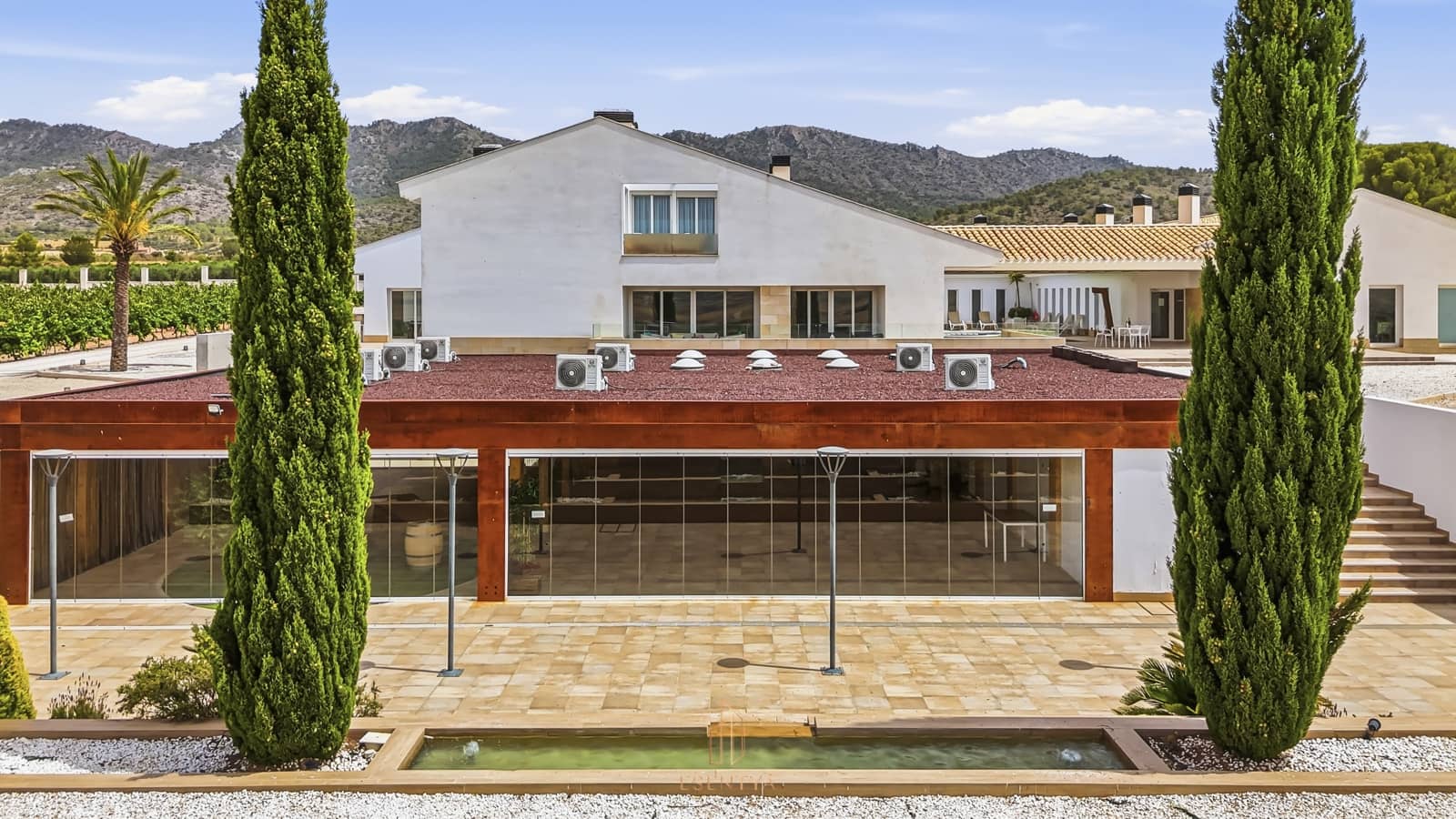 14 sovrum Villa till salu i Yecla med pool garage - 1 700 000 € (Ref: 9985560)