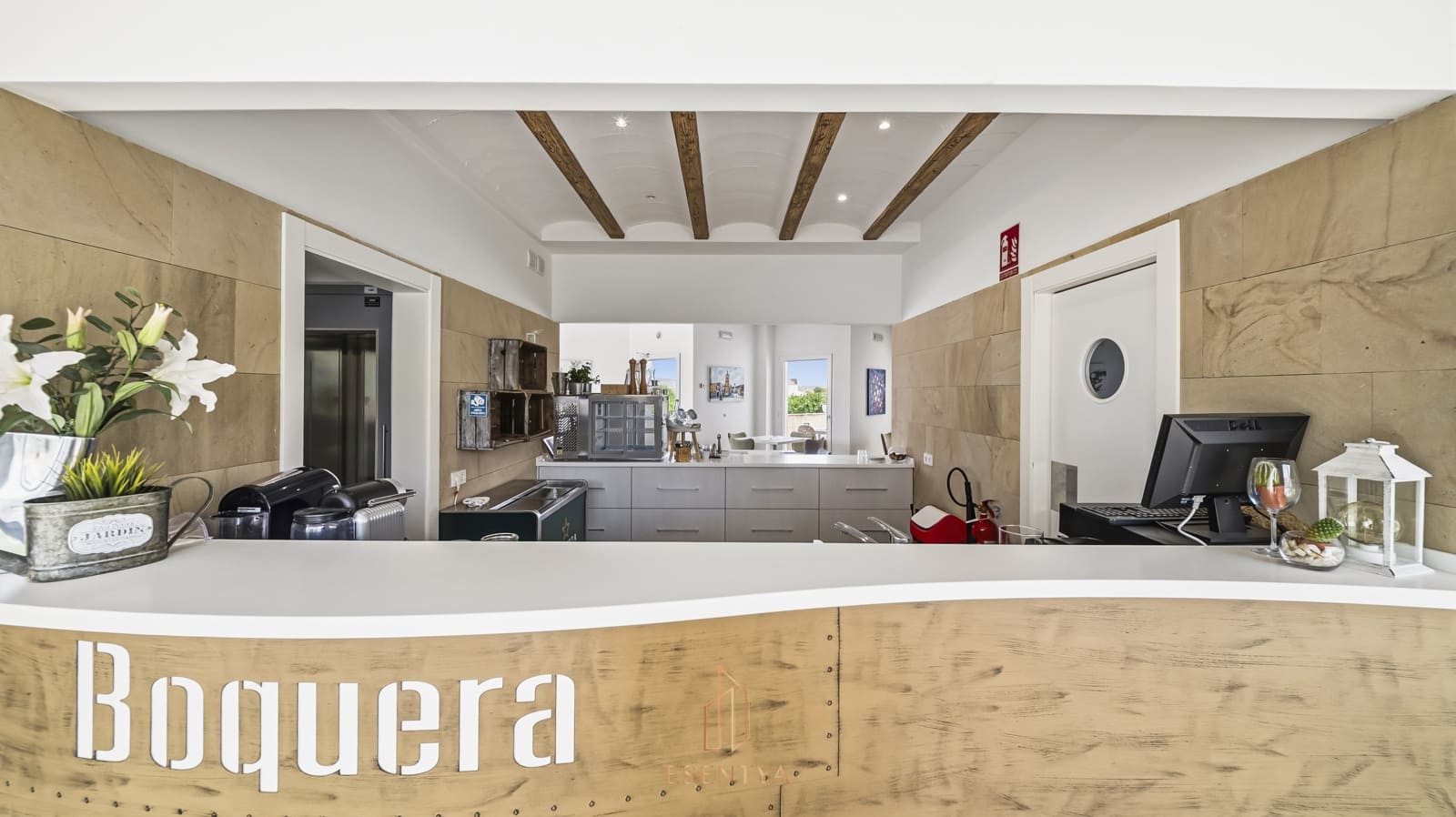 14 sovrum Villa till salu i Yecla med pool garage - 1 700 000 € (Ref: 9985560)