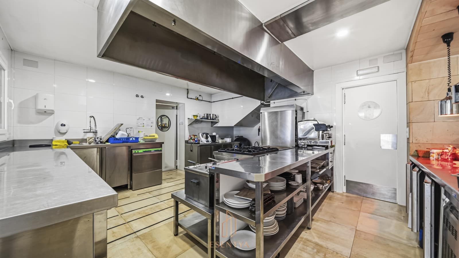 14 sovrum Villa till salu i Yecla med pool garage - 1 700 000 € (Ref: 9985560)