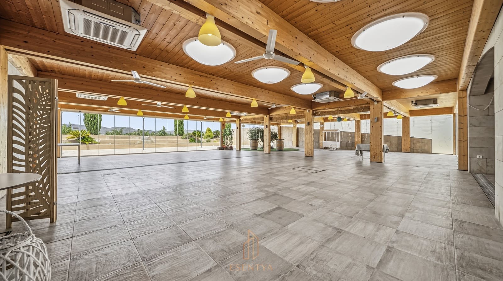 14 sovrum Villa till salu i Yecla med pool garage - 1 700 000 € (Ref: 9985560)