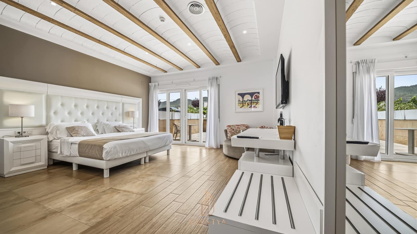 14 sovrum Villa till salu i Yecla med pool garage - 1 700 000 € (Ref: 9985560)