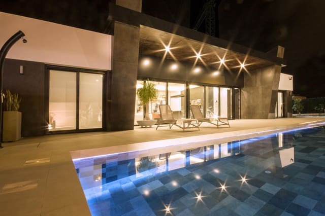 3 sovrum Villa till salu i Ciudad Quesada, Rojales med pool garage - 1 099 000 € (Ref: 9986514)