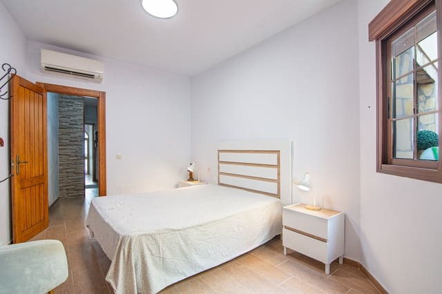 2 Zimmer Apartment zu verkaufen in Nerja - 425.000 € (Ref: 10054808)