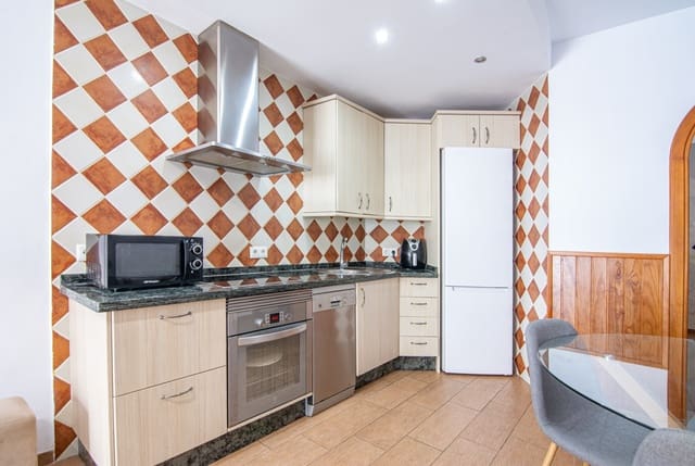 2 Zimmer Apartment zu verkaufen in Nerja - 425.000 € (Ref: 10054808)