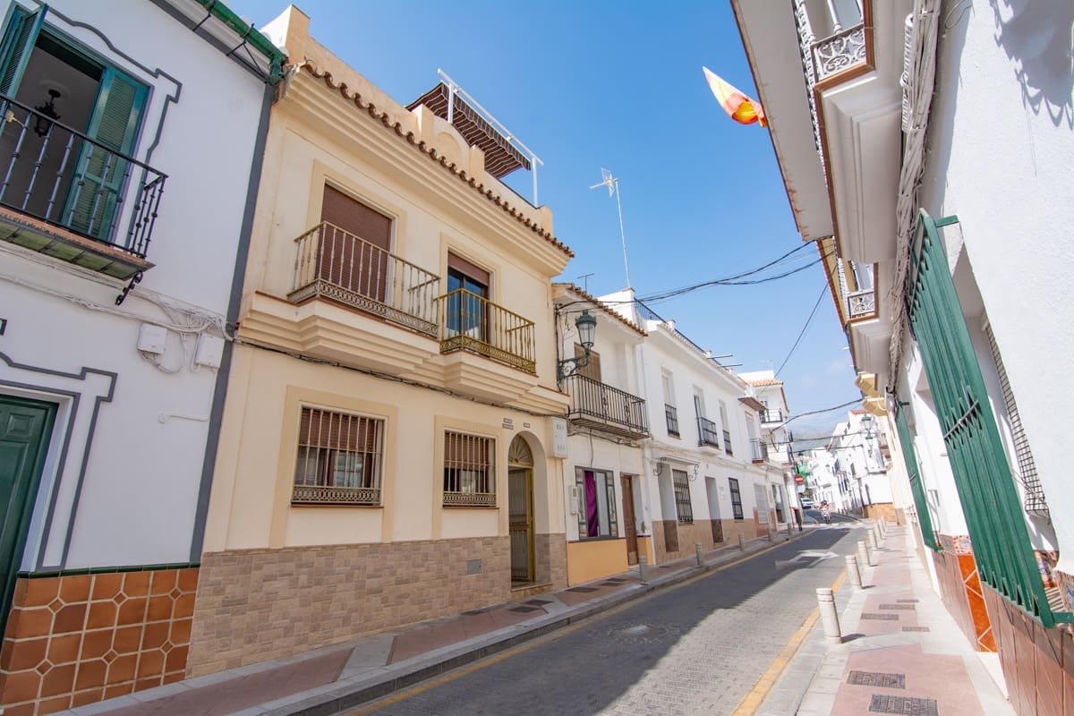 2 Zimmer Apartment zu verkaufen in Nerja - 425.000 € (Ref: 10054808)