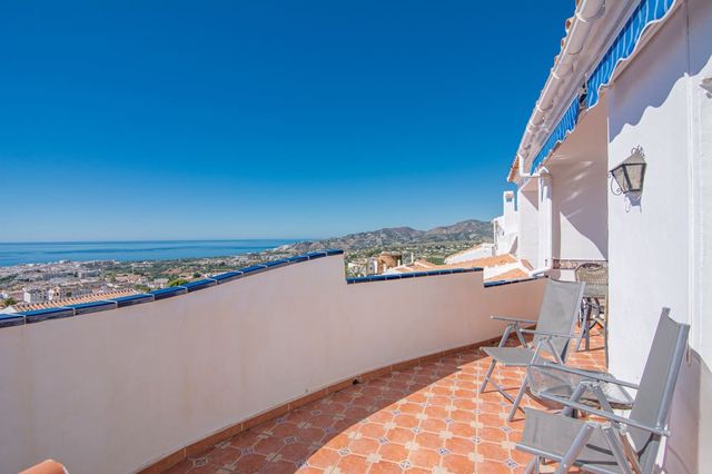 2 chambre Appartement à vendre à Nerja avec piscine garage - 310 000 € (Ref: 10115424)