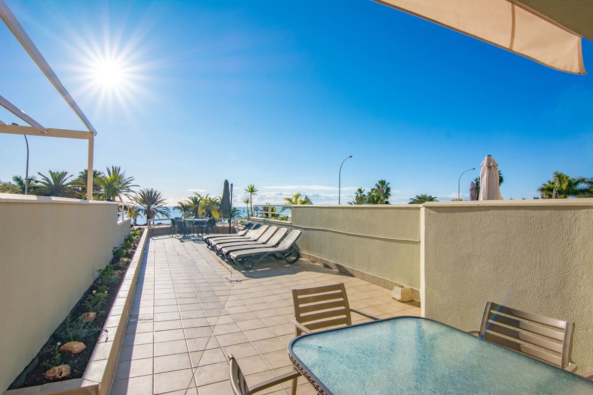 3 bedroom Apartment for sale in Nerja with garage - € 795,000 (Ref: 10153309)