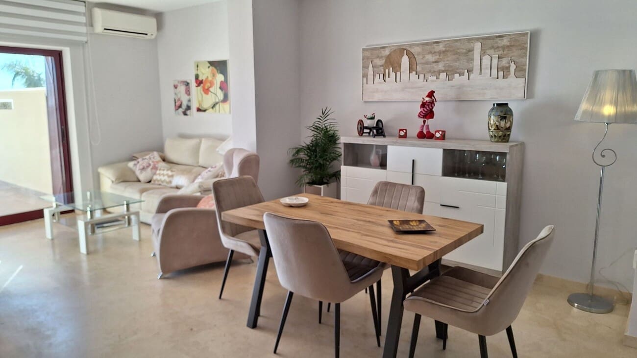 2 bedroom Apartment for sale in Nerja - € 790,000 (Ref: 10153310)