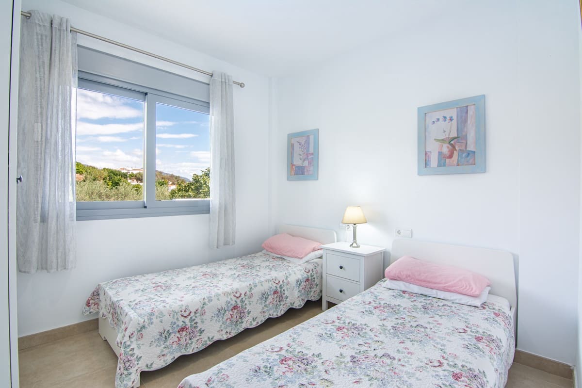 Chalet de 4 habitaciones en Nerja en venta con piscina garaje - 1.150.000 € (Ref: 10164237)
