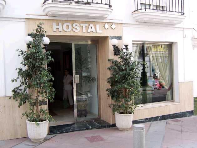 16 soveværelse Guesthouse/B & B til salg i Nerja - € 1.758.750 (Ref: 5295628)