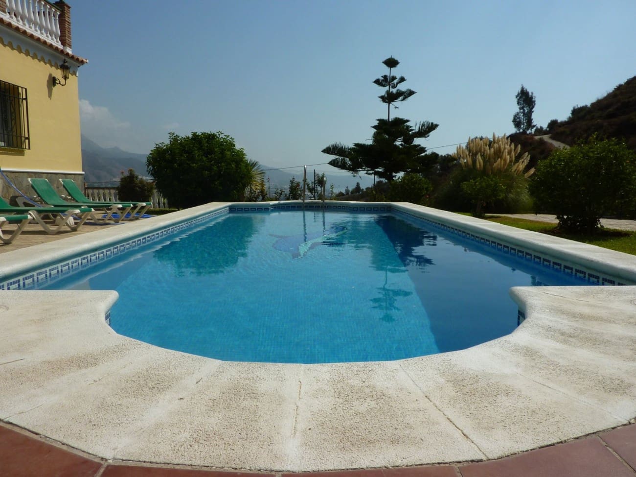 5 slaapkamer Villa te koop in Torrox met zwembad garage - € 1.050.000 (Ref: 5295634)
