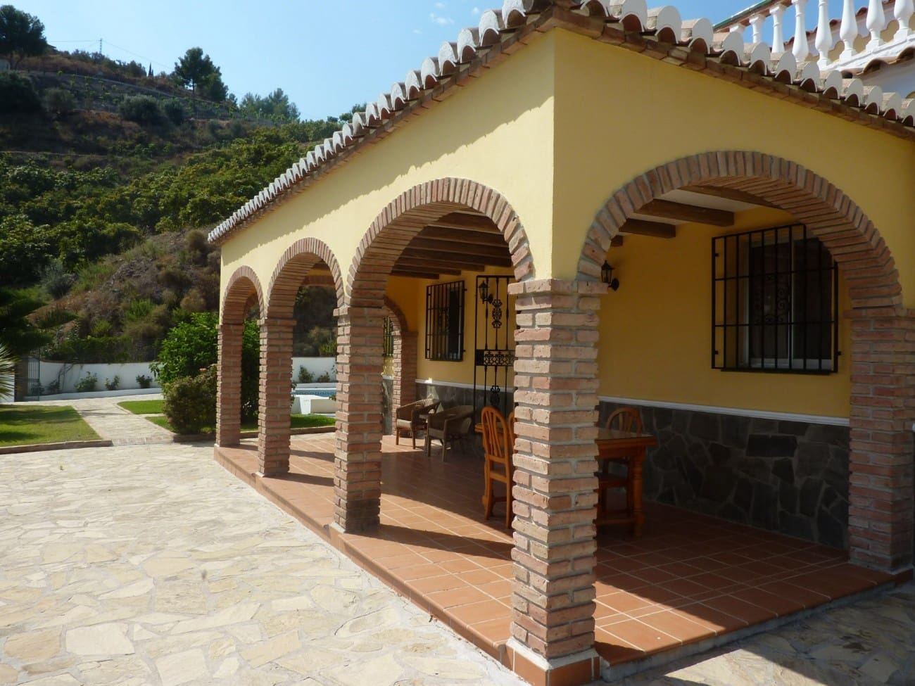 5 slaapkamer Villa te koop in Torrox met zwembad garage - € 1.050.000 (Ref: 5295634)