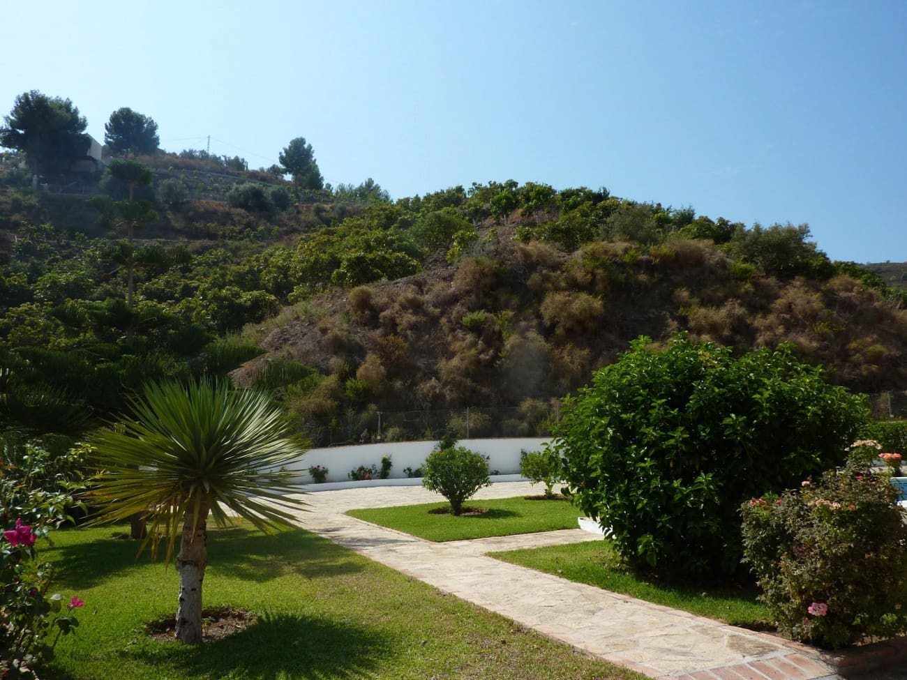 5 slaapkamer Villa te koop in Torrox met zwembad garage - € 1.050.000 (Ref: 5295634)