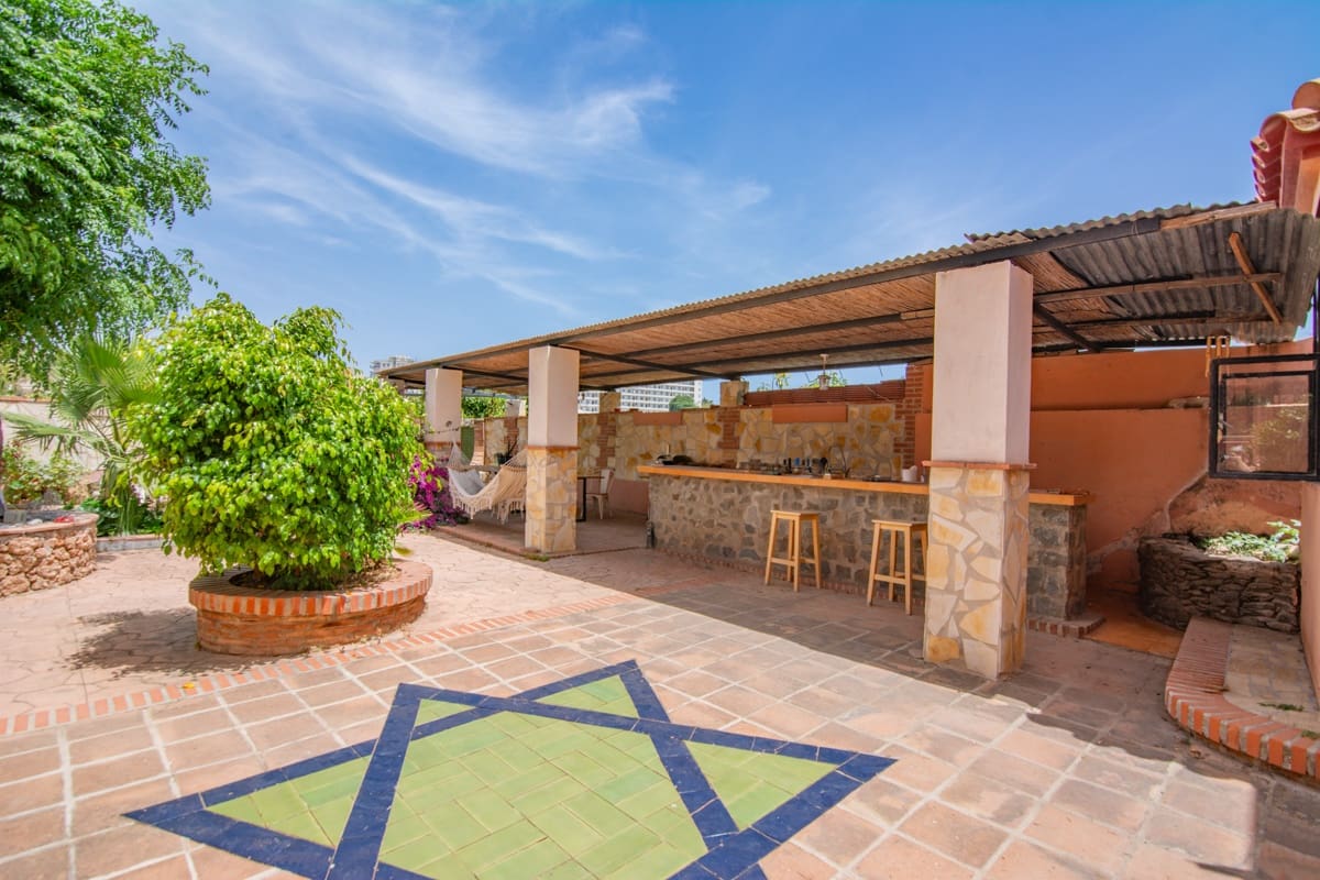 3 sypialnia Willa na sprzedaż w Nerja z basenem - 950 000 € (Ref: 5295693)