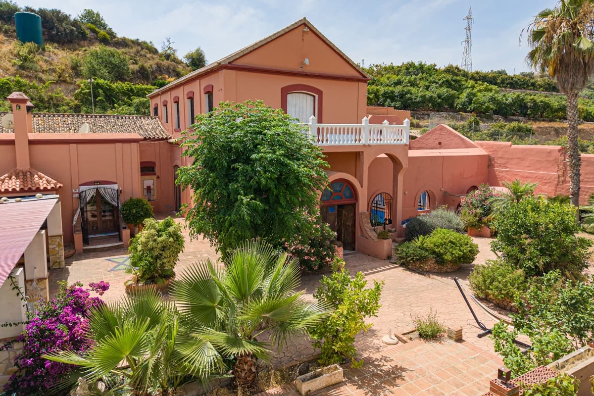 3 sypialnia Willa na sprzedaż w Nerja z basenem - 950 000 € (Ref: 5295693)