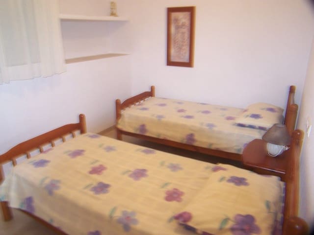 2 soveværelse Restaurant/Bar til salg i Nerja med swimmingpool - € 347.000 (Ref: 5295710)