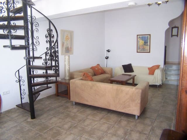 2 soveværelse Restaurant/Bar til salg i Nerja med swimmingpool - € 347.000 (Ref: 5295710)