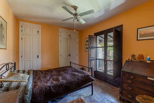 7 soveværelse Villa til salg i Torrox med swimmingpool - € 880.000 (Ref: 6795768)