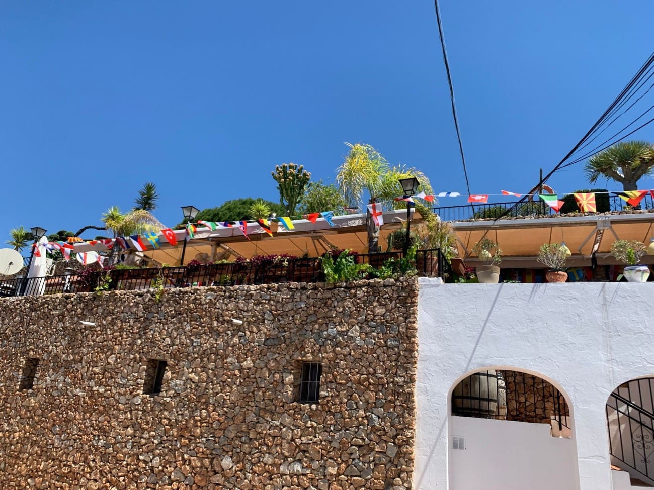 Restaurant/Bar til salg i Nerja med swimmingpool - € 399.000 (Ref: 7144936)