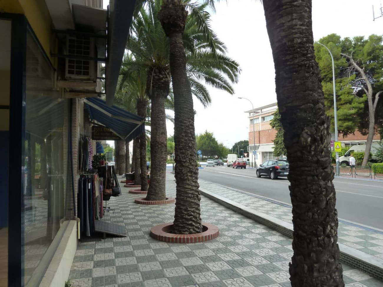 Komercyjne na sprzedaż w Nerja - 250 000 € (Ref: 7764864)