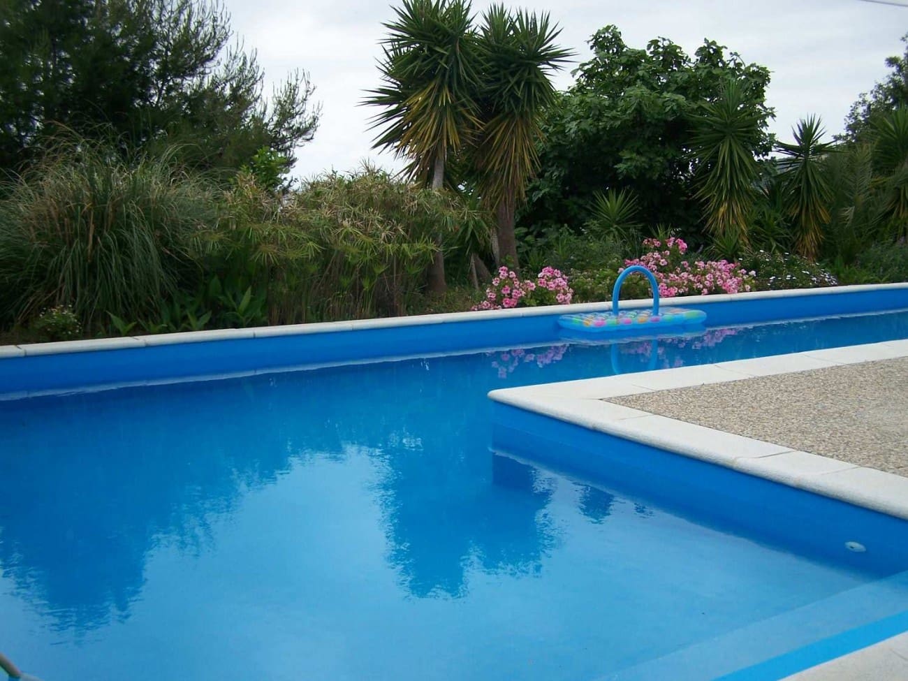 3 makuuhuone Maalaistalo myytävänä paikassa Alcaucin mukana uima-altaan 
autotalli - 295 000 € (Ref: 7764906)