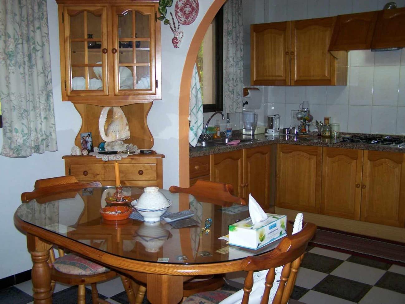 3 makuuhuone Maalaistalo myytävänä paikassa Alcaucin mukana uima-altaan 
autotalli - 295 000 € (Ref: 7764906)