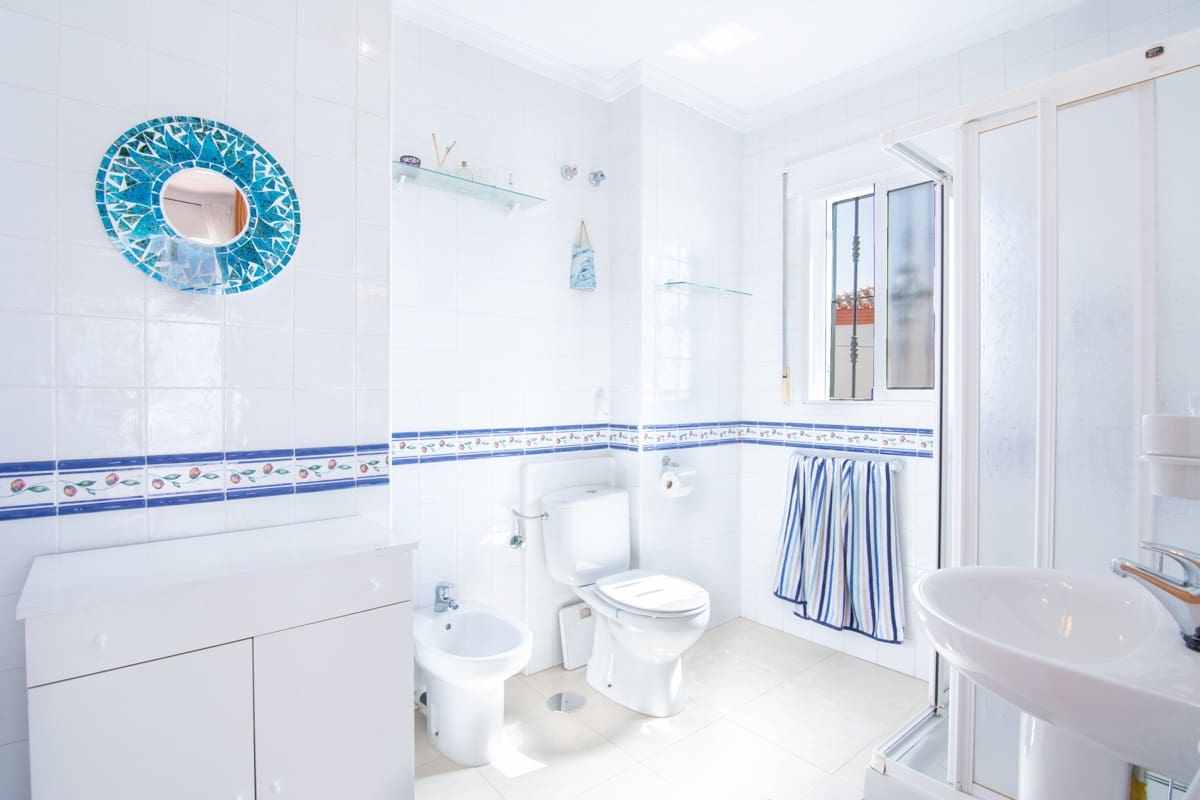 3 sovrum Villa till salu i Torrox-Costa med pool garage - 425 000 € (Ref: 7842407)