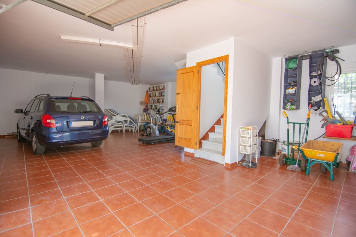 3 sovrum Villa till salu i Torrox-Costa med pool garage - 425 000 € (Ref: 7842407)