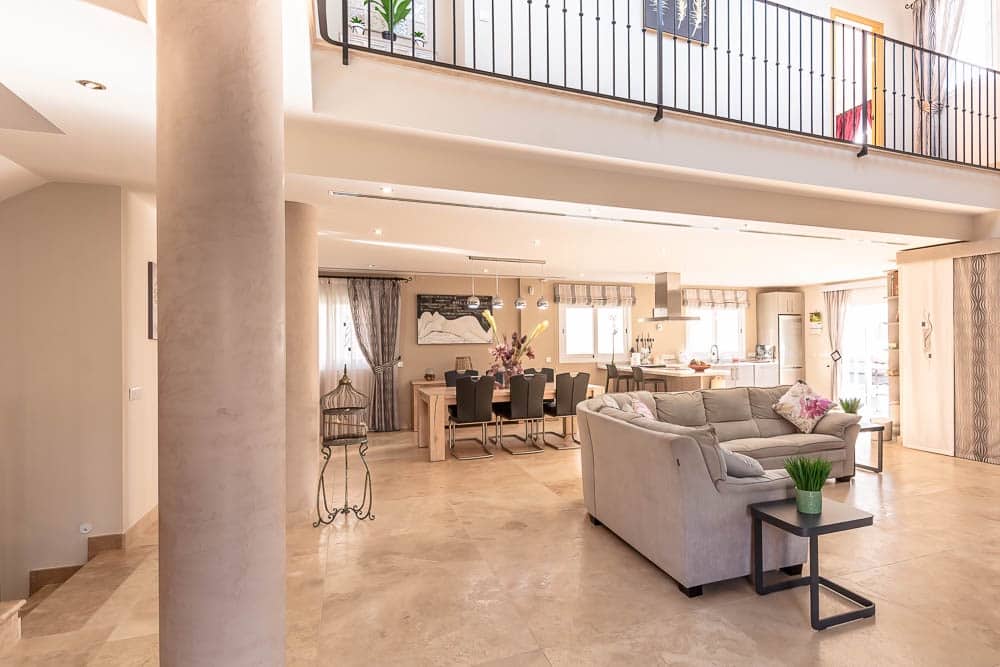 6 bedroom Villa for sale in Nerja with pool garage - € 825,000 (Ref: 7875533)