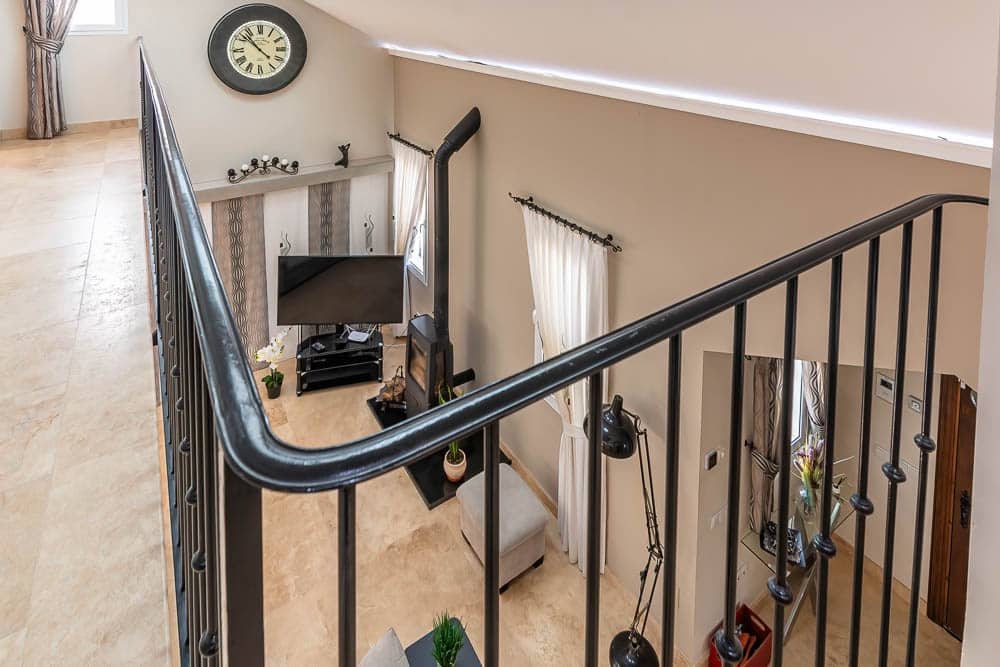 6 bedroom Villa for sale in Nerja with pool garage - € 825,000 (Ref: 7875533)