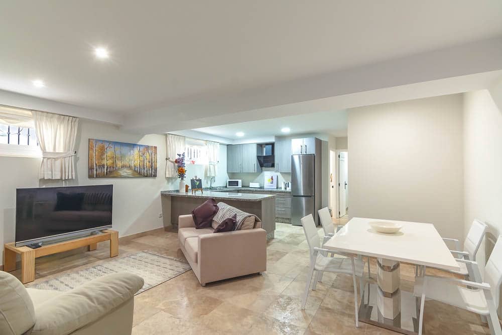 6 bedroom Villa for sale in Nerja with pool garage - € 825,000 (Ref: 7875533)