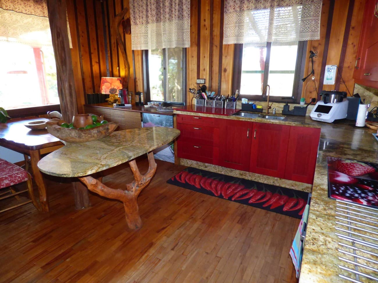 5 sypialnia Finka/Dom wiejski na sprzedaż w Nerja z basenem - 1 250 000 € (Ref: 8093945)