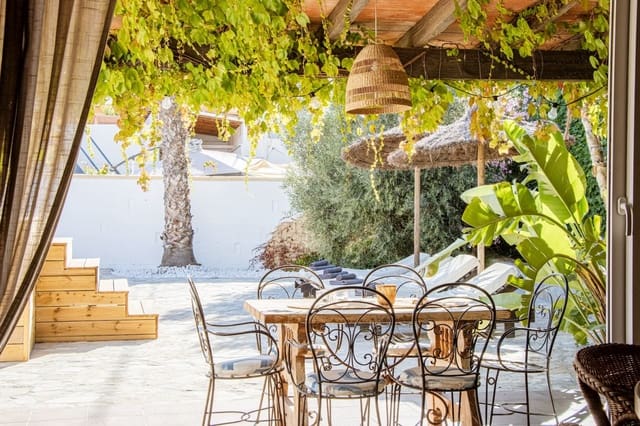 3 soverom Kjedet enebolig til salgs i El Peñoncillo, Torrox med svømmebasseng garasje - € 495 000 (Ref: 8505658)