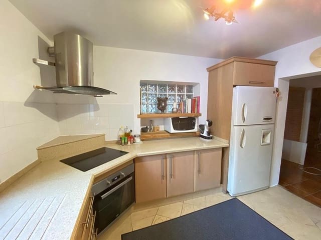 4 chambre Villa/Maison à vendre à Burriana, Nerja avec piscine - 685 000 € (Ref: 8941209)